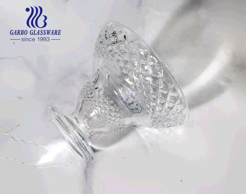 プレミアムクリスタルクリアガラスアイスクリームカップフットデザートカップ120ml特別なエンボスパターンクリスタルガラスアイスクリームボウルデザートガラスカップフットラテサラダカップ