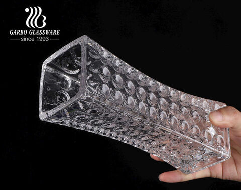 Square -Shaped  Tabletop GFlower Holder Glass Vase Flower Holder  with embossed dot pattern 