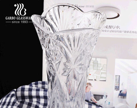 Suporte de vidro em forma de flor de cristal transparente com melhor classificação para uso em casamento