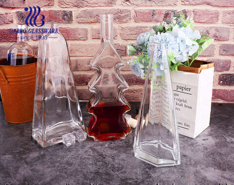 Decanter per whisky trasparenti a forma lunga speciali bottiglie di whisky a forma di albero di Natale uniche