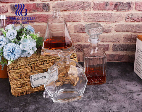 High quality crystal glass wine decanters heavy bottom cool glass whiskey bottles 