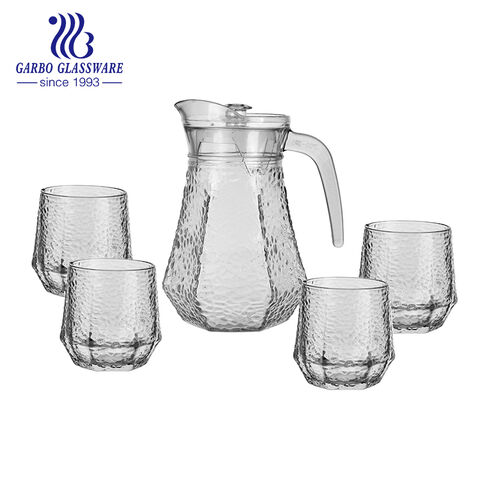 Big Diamond Design Klarglas Wasserkaraffe Set 3 PCS Glaskrug Set mit Kunststoffdeckel 1 Krug 2 Tassen für Großhandel