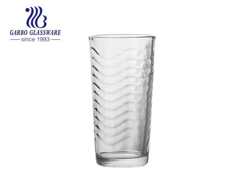 Vaso de vidrio highball clásico en forma de V de 7 oz con diseños de ondas