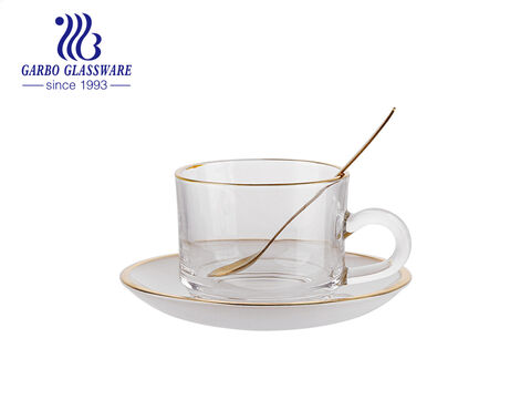 Farbige Glas-Teetasse mit Untertasse-Set Ionenplattierung Glas-Kaffeetassen-Set