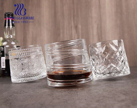 Rotierender 10oz Vintage Whiskyglasbecher im Europa-Stil mit 3 Motiven