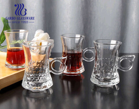 Glas-Teetasse im türkischen Stil mit heißer Verkaufsform-Glas-Teetasse des Griffs