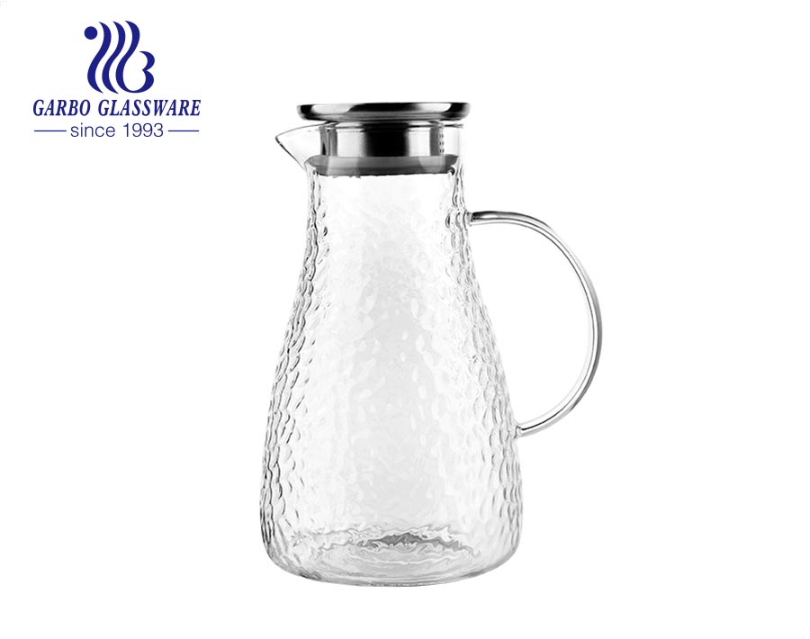1.5 Liter 52oz Hand made Borosilicate Glass Pitcher with Lid Heat Resistant Glass Water Carafe with Handle