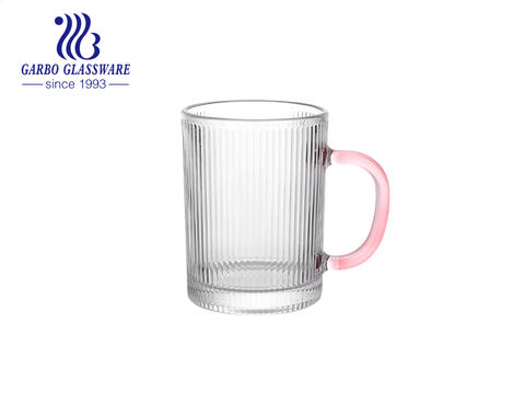Strip pattern glass tea mug ribbed or fluted manner glass cup with different colors handle 