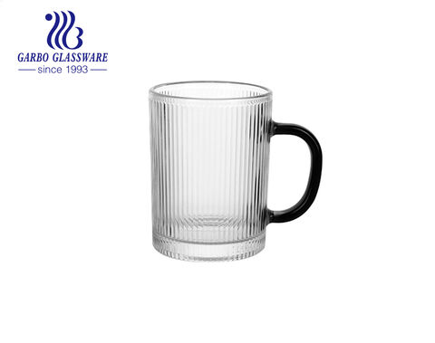 Strip pattern glass tea mug ribbed or fluted manner glass cup with different colors handle 