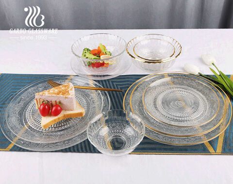 En gros Moderne Unique Fantaisie Dentelle Rim Dîner Assiette Ensemble Or  Rim Plaques De Verre Pour Le Mariage