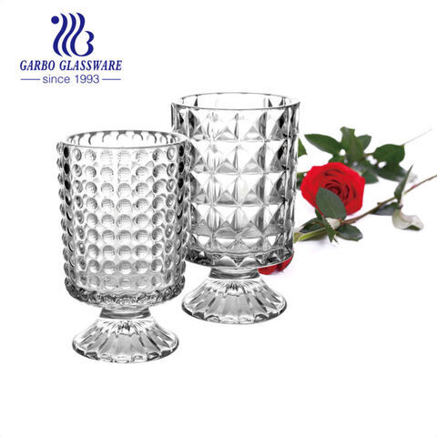 Vase en verre transparent de prix de vente directe d'usine de la Chine avec la conception en relief de diamant pour la vente en gros