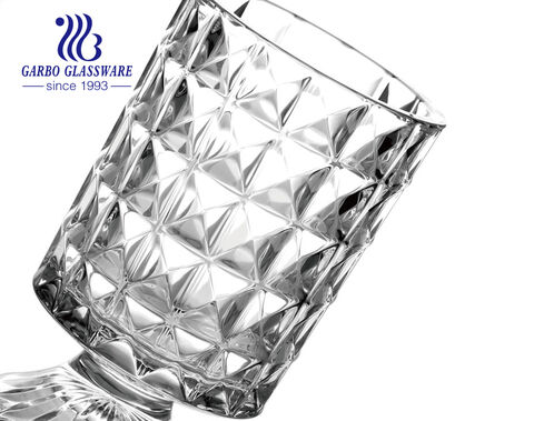 China Factory Direct Sale Price Transparente Glasvase mit Diamond Embossed Design für den Großhandel