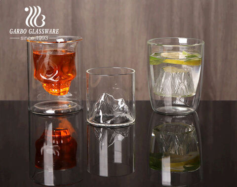 Diseño de montaña tazas de café de vidrio de doble pared resistente al calor diseño único taza de té de vidrio de calavera para agua caliente