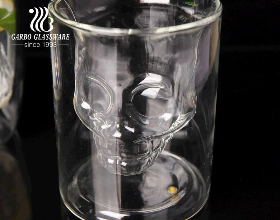 Doppelwandige Kaffeetassen aus Glas im Bergdesign, hitzebeständig, einzigartiges Design, Totenkopfglas, Teetasse für heißes Wasser
