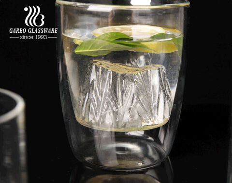 Diseño de montaña tazas de café de vidrio de doble pared resistente al calor diseño único taza de té de vidrio de calavera para agua caliente