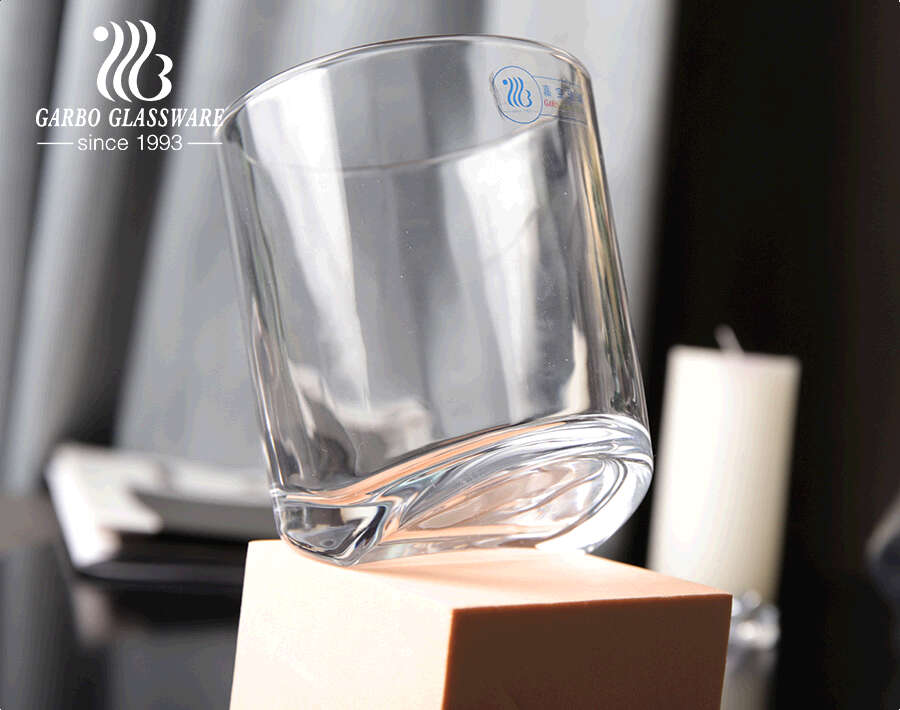 High-quality bar accessory unique design glass wine drinking cup with never fall down bottom with customized designs