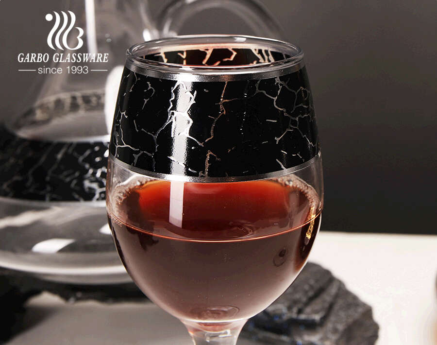 Carafe à vin rouge en verre de conception de décalcomanie en marbre doré stockée en gros 7 pièces avec gobelet pour un usage domestique