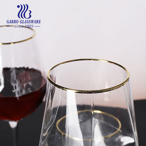 Copo de vinho tinto cristal transparente com base grossa para aniversário de casamento