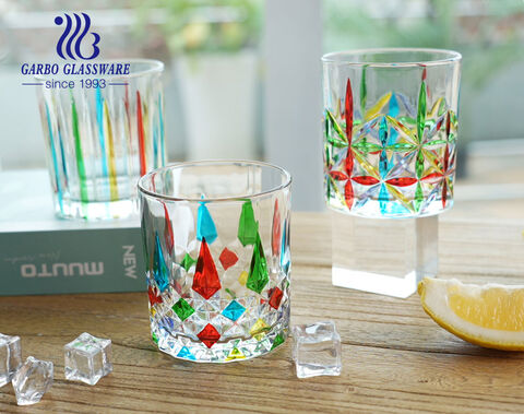 Vintage style rhombus diamond and stripe sword embossing whisky glass cups with colors hand painting