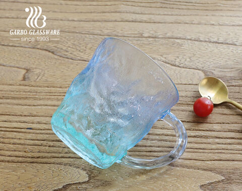 الأمازون رائجة البيع تصميم الأنهار الجليدية الشهيرة السماء الزرقاء صقيع الزجاج قدح القهوة مع عنصر هدية ملونة مخصصة