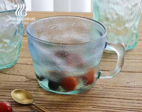 Amazon heißer Verkauf beliebte Gletscher Design himmelblau Zuckerguss Glas Kaffeetasse mit individuellem farbigen Geschenkartikel