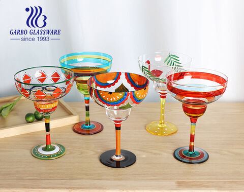Luxuriöser 14-Unzen-Cocktailglasbecher mit handbemaltem Blumen- und Tierdesign