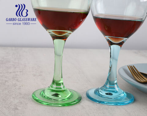 One piece glass goblets personalized wedding wine glasses with different colors 