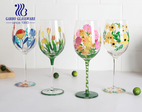Luxury hand-painted goblet design withe flowers pattern for gift order