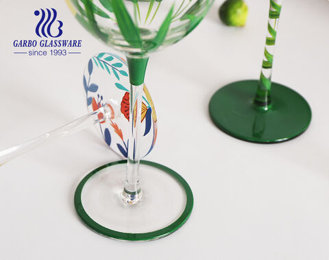 Luxury hand-painted goblet design withe flowers pattern for gift order