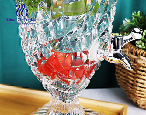 High-white embossed glass beverage juice dispenser with engraved diamond pattern stopcock crystal like lid for home hotel use