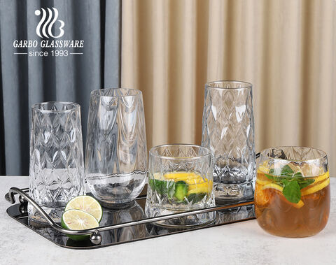 Vasos de whisky de diamante decorativos en relieve hechos a mano de alto estándar de 11 oz
