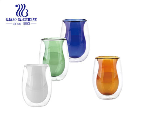 Tasse en verre borosilicaté à double paroi de couleur unie de luxe pour le thé au café