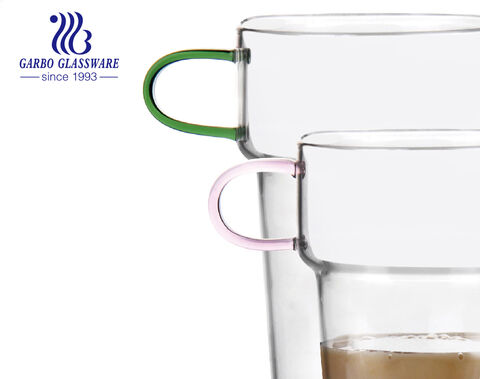 Glasbecher für Kaffeegetränke aus Borosilikatglas mit individuellem Aufklebermuster