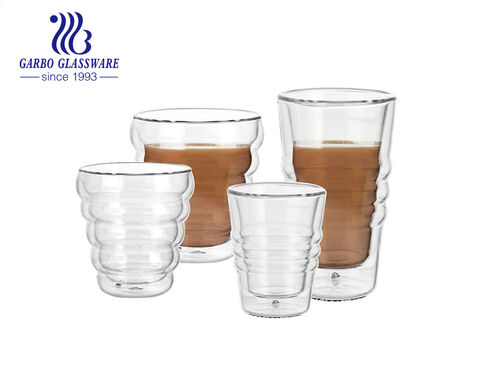 Tasse à café en verre à double paroi expresso à haute teneur en borosilicate 4 pièces de taille différente