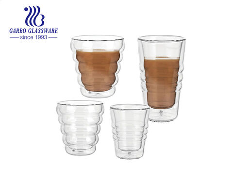 Hohe Borosilikat-Kaffeetasse aus doppelwandigem Glas mit 4 Espressotassen in verschiedenen Größen