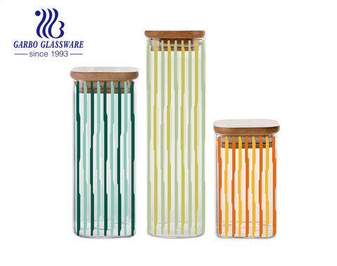 Vaso portaoggetti in vetro borosilicato con stampa geometrica rigata e coperchio ermetico in bambù