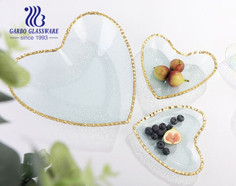 High-quality handmade gift heart shape wedding glass charger with golden rim