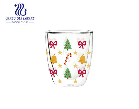 Exklusive doppelwandige Glasbecher mit Weihnachtsdruck als Festgeschenk