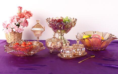 Tabletop decorative glassware for the Arabic world