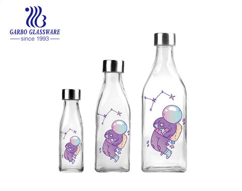 Hot-Selling Square Shaped Glass Bottles with Trendy Decals