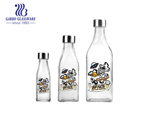 Hot-Selling Square Shaped Glass Bottles with Trendy Decals