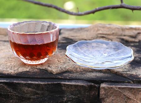 why choose handmade craft tea cups and plates set from Garbo Glassware