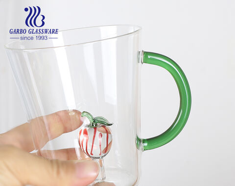 Customized single-wall high borosilicate glass mug with a plastic design inside