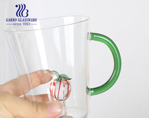Maßgeschneiderter einwandiger 530-ml-Glasbecher mit hohem Borosilikatgehalt und 3D-Tier- oder Blumenmuster-Zubehör
