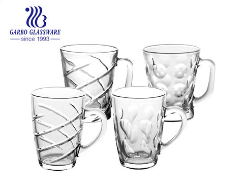 Anpassbare Eleganz: Personalisierte 203-ml-Teetasse aus Glas