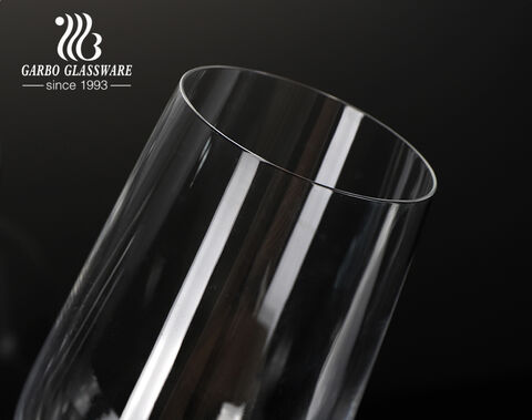 Luxury highball goblet for wine and sparkling wine service