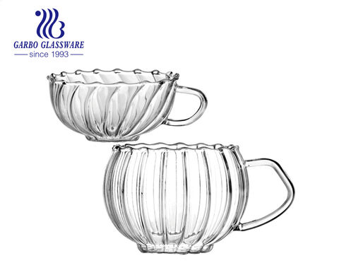 The beauty of heart-shaped Creative Stripe Borosilicate cup 