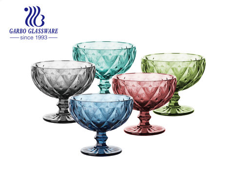 High-end Solid Color Ice Cream Goblet with stem design and food safe