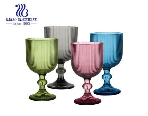 Tazza per acqua senza stelo colorata personalizzata in fabbrica all'ingrosso da 16 OZ con nuovi design a strisce