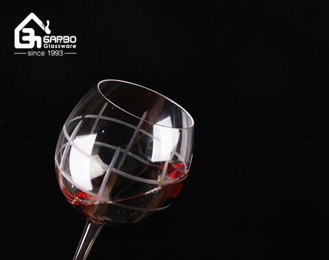 Hand-blown red wine glasses for the European and American market